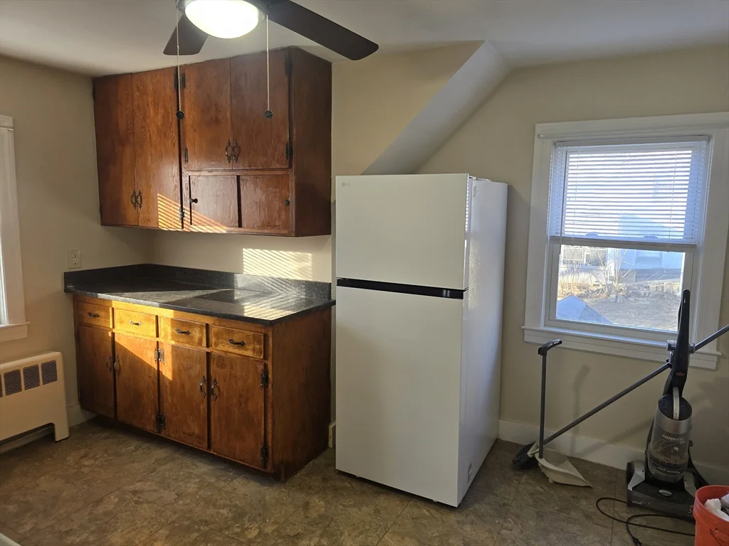 2 bed, 1 bath apartment for rent at 79 Wilson Ave Unit 3, Framingham — photo 2 of 11