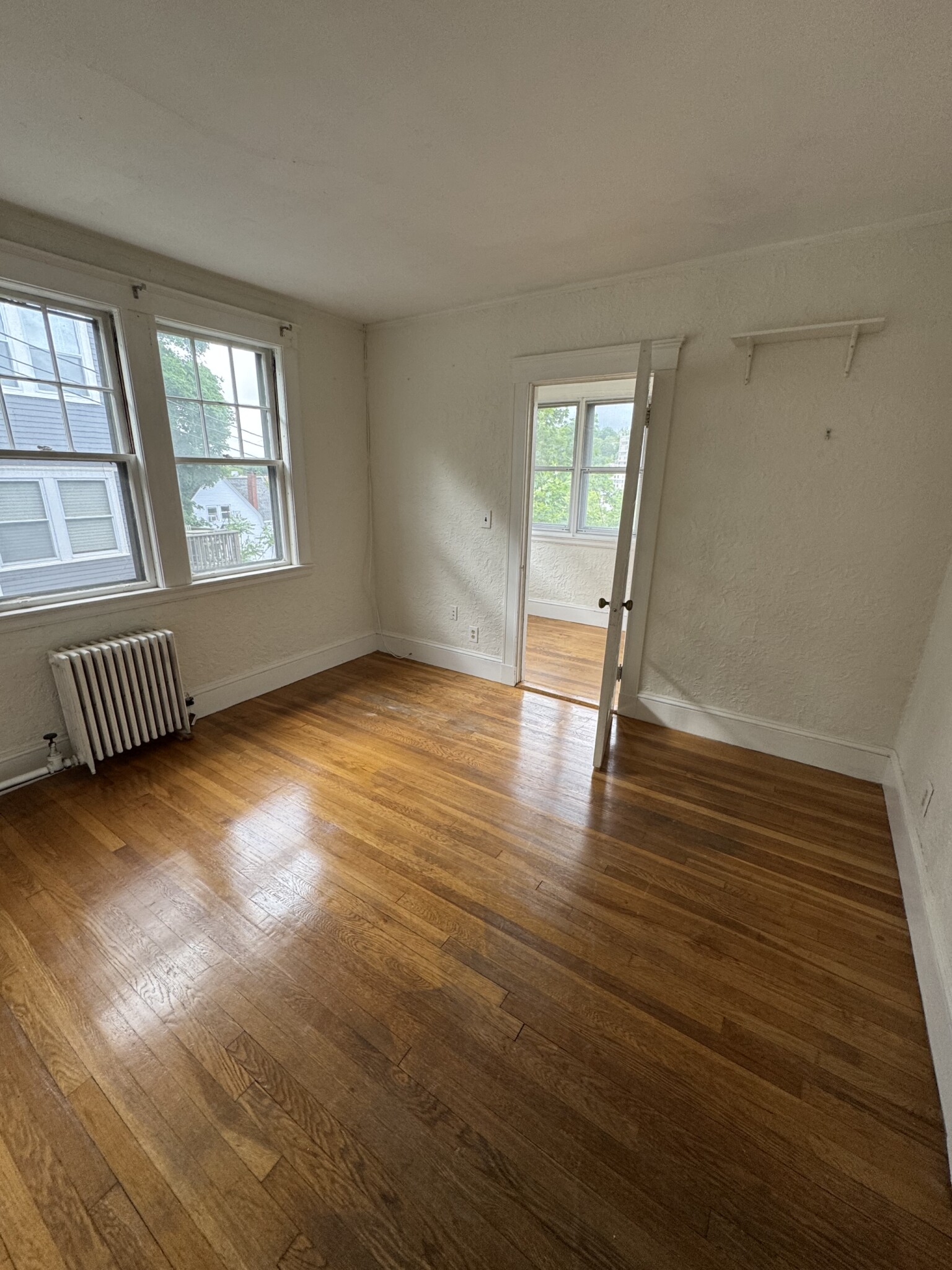3 bed, 1 bath apartment for rent at 79 Winthrop Rd Unit 2, Washington Square — photo 11 of 14