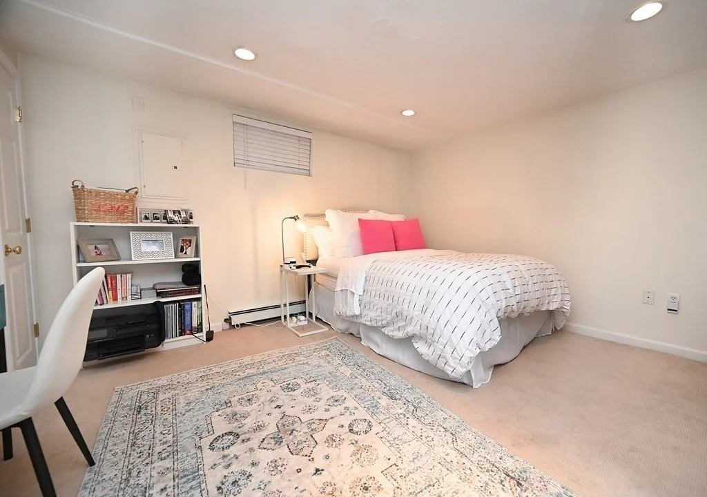 3 bed, 2 bath apartment for rent at 790 E 4th St Unit 1, South Boston — photo 16 of 23
