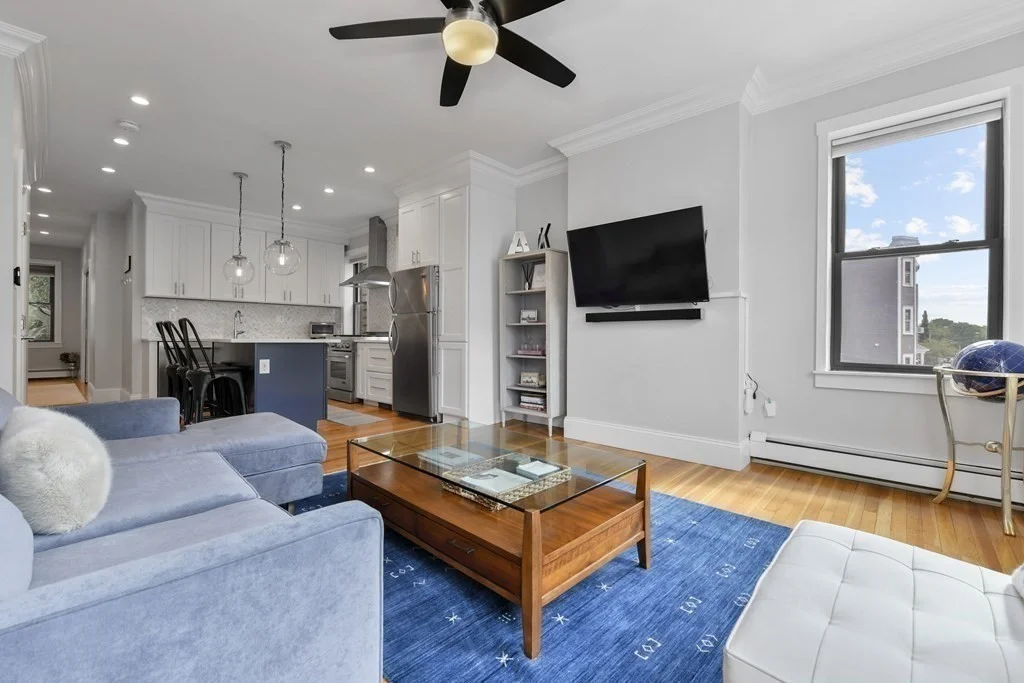 2 bed, 1 bath apartment for rent at 790 E 6th Unit 2, South Boston — photo 7 of 18