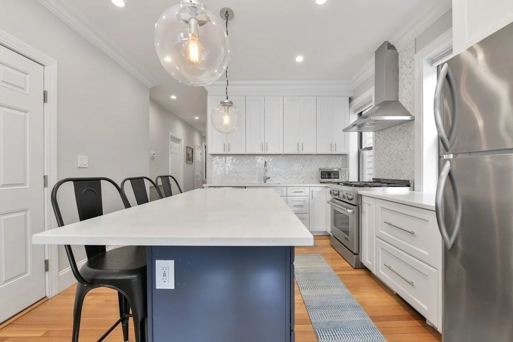 2 bed, 1 bath apartment for rent at 790 E 6th Unit 2, South Boston — photo 2 of 18