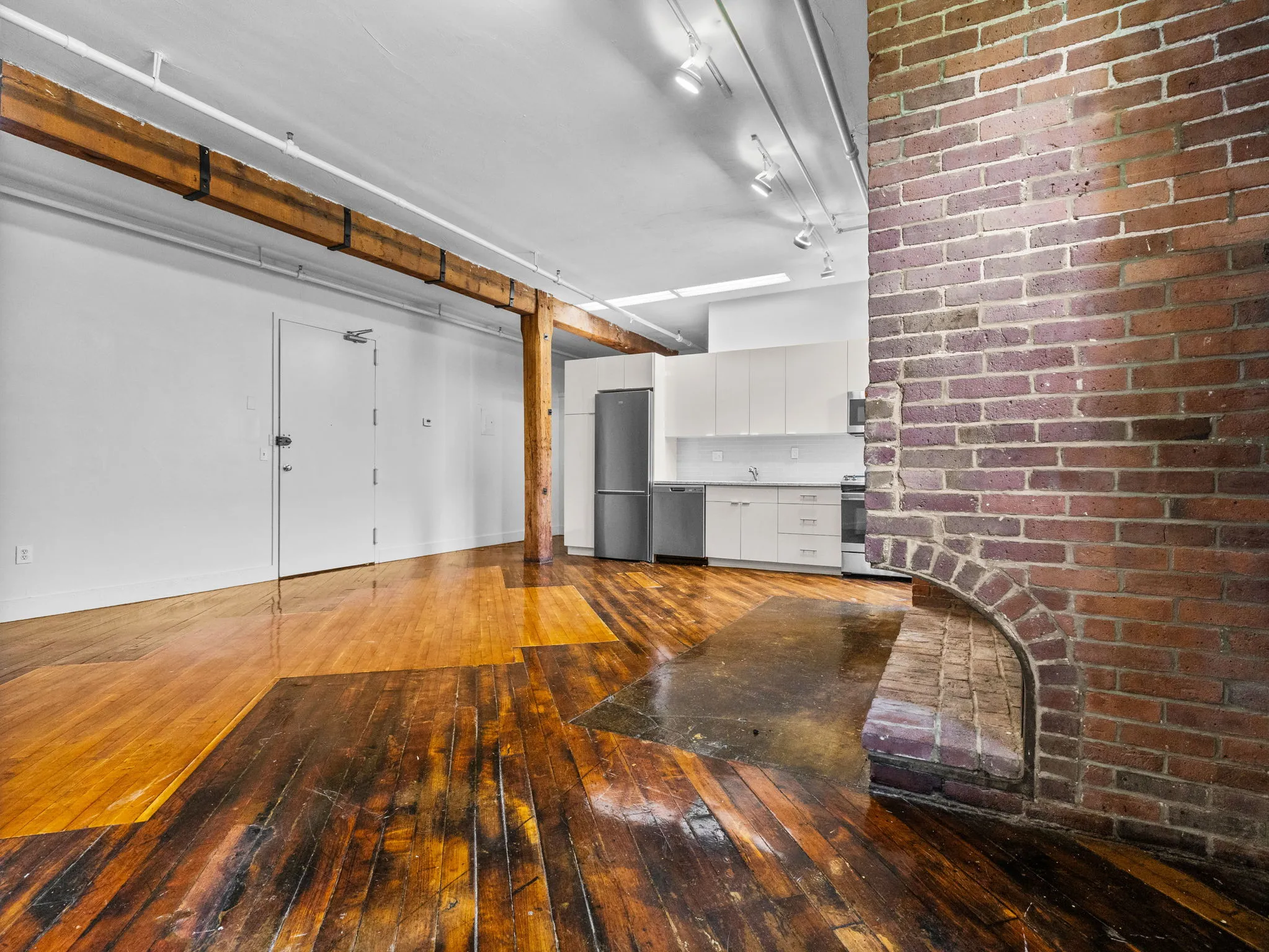 2 bed, 1 bath apartment for rent at 791 Tremont St Unit E214, Roxbury — photo 10 of 20