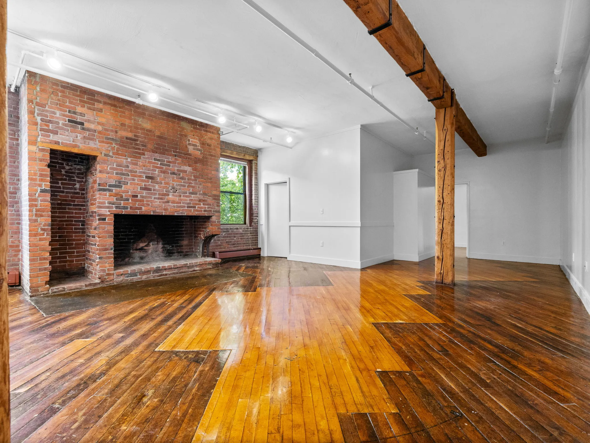 2 bed, 1 bath apartment for rent at 791 Tremont St Unit E214, Roxbury — photo 9 of 20