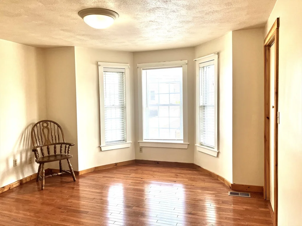 2 bed, 1 bath apartment for rent at 792 Summer Unit 2, Lynn — photo 8 of 9