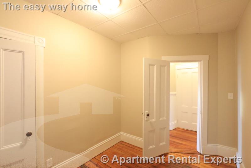 3 bed, 1 bath apartment for rent at 793 Cambridge St Unit 2, East Cambridge — photo 22 of 22