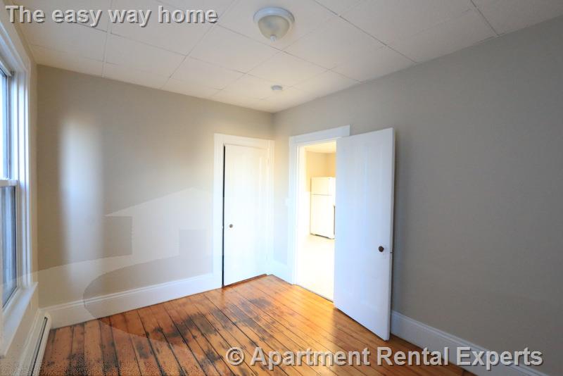 3 bed, 1 bath apartment for rent at 793 Cambridge St Unit 2, East Cambridge — photo 19 of 22