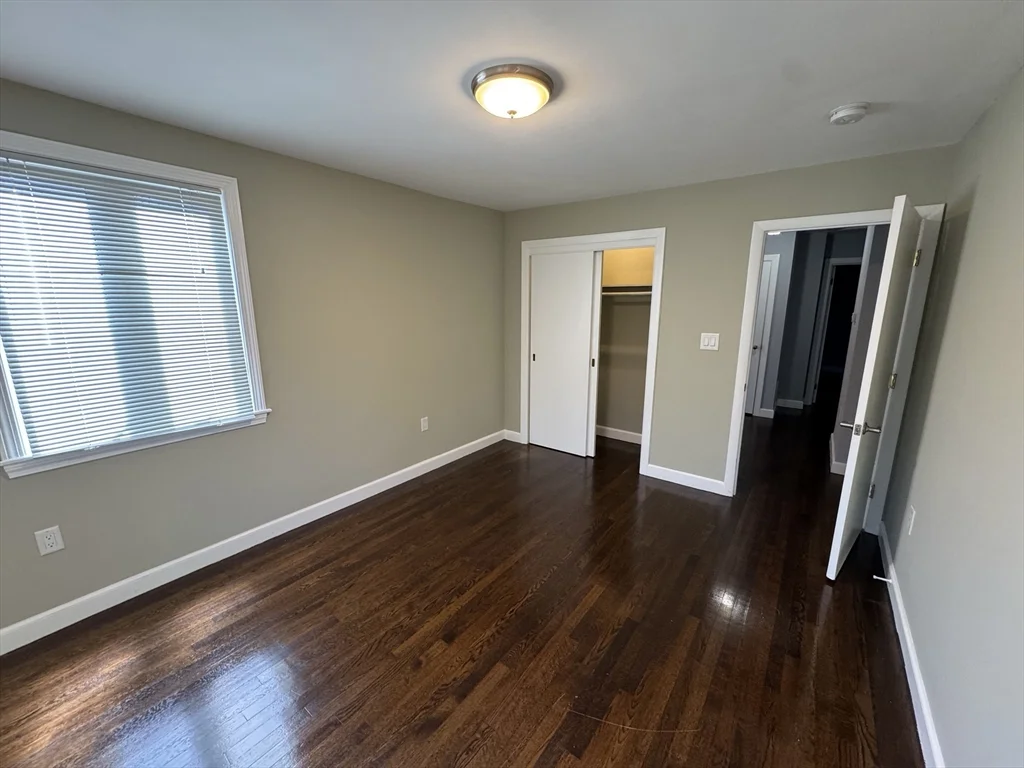 3 bed, 2 bath apartment for rent at 793 Dedham St, Newton — photo 5 of 26