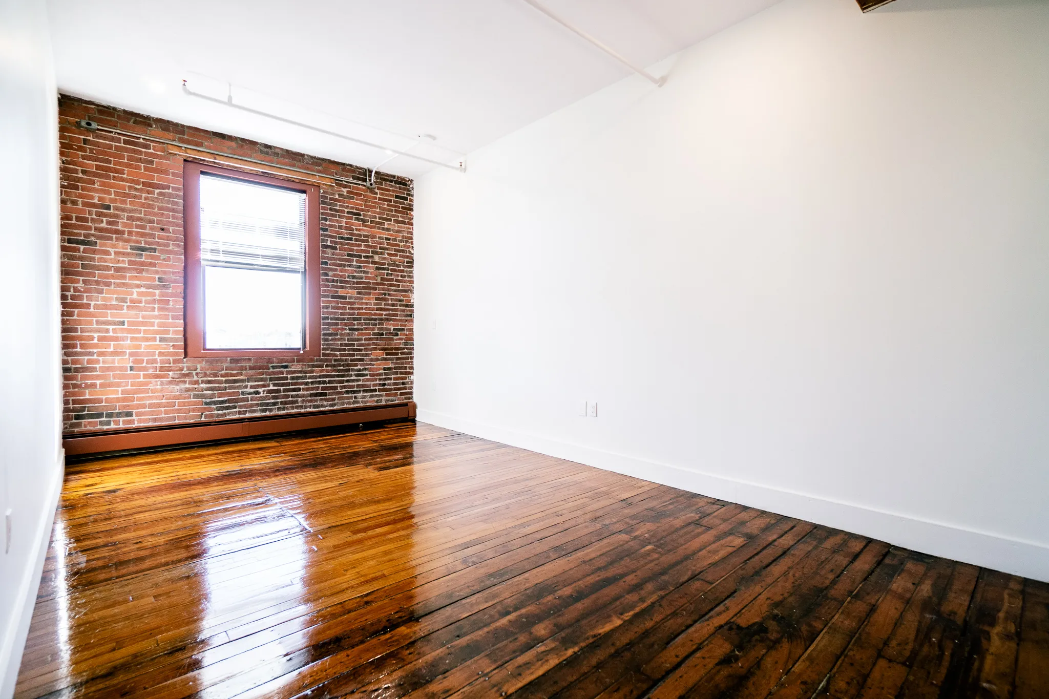 2 bed, 1 bath apartment for rent at 793 Tremont St Unit 4, Roxbury — photo 5 of 9