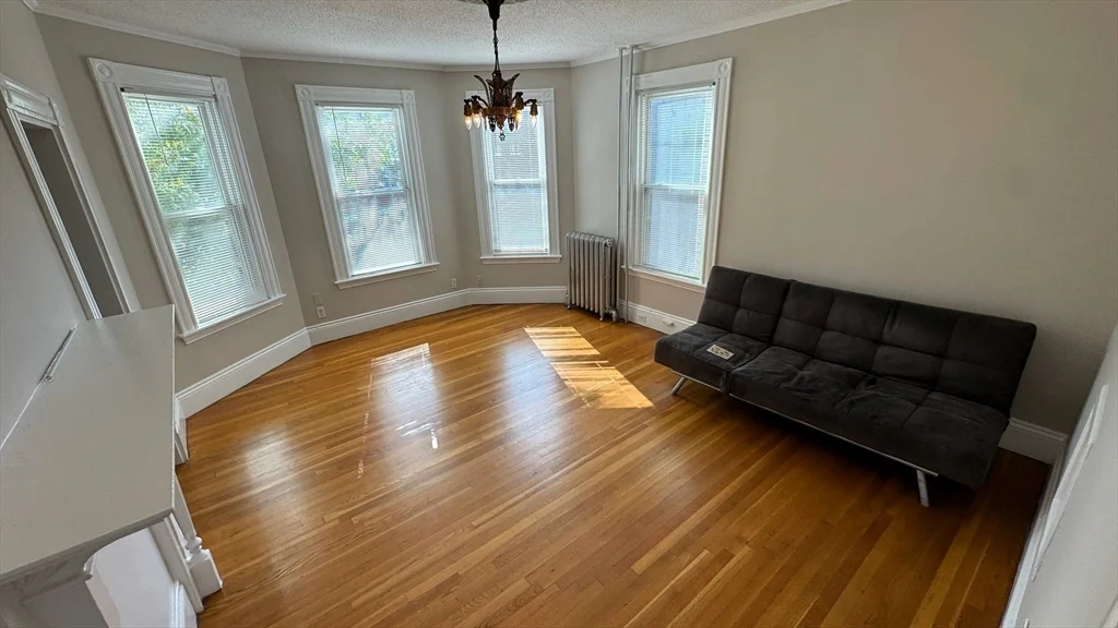 3 bed, 1 bath apartment for rent at 795 Cambridge St Unit 1, Wellington-Harrington — photo 2 of 19