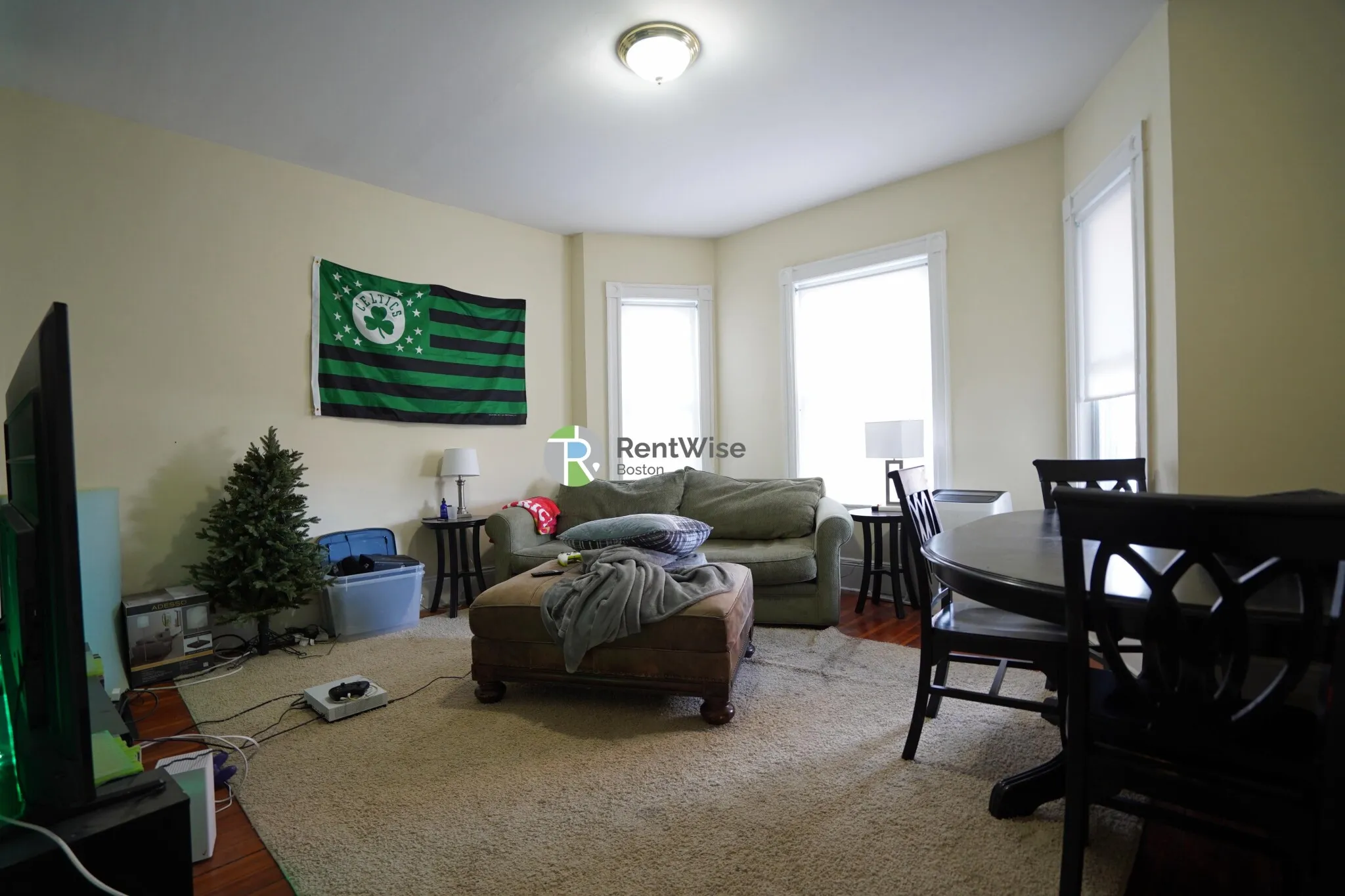 3 bed, 1.5 bath apartment for rent at 795 Columbia Rd Unit 1, Dorchester