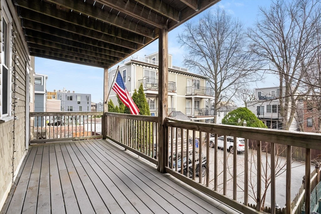 3 bed, 1 bath apartment for rent at 795 E 5th Unit 2, South Boston — photo 14 of 17