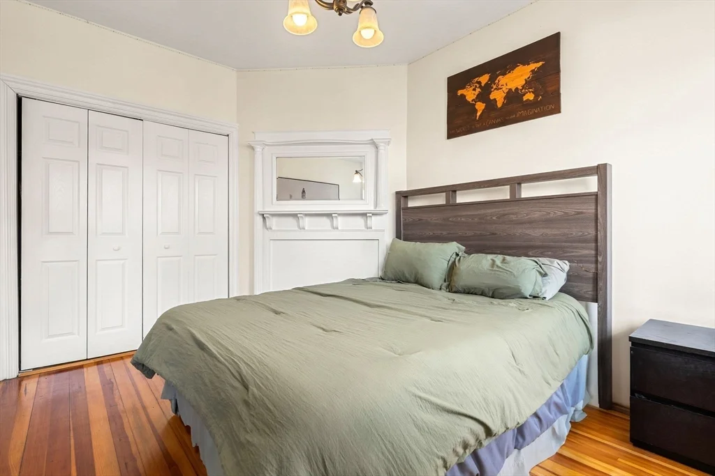 3 bed, 1 bath apartment for rent at 795 E 5th Unit 2, South Boston — photo 8 of 17