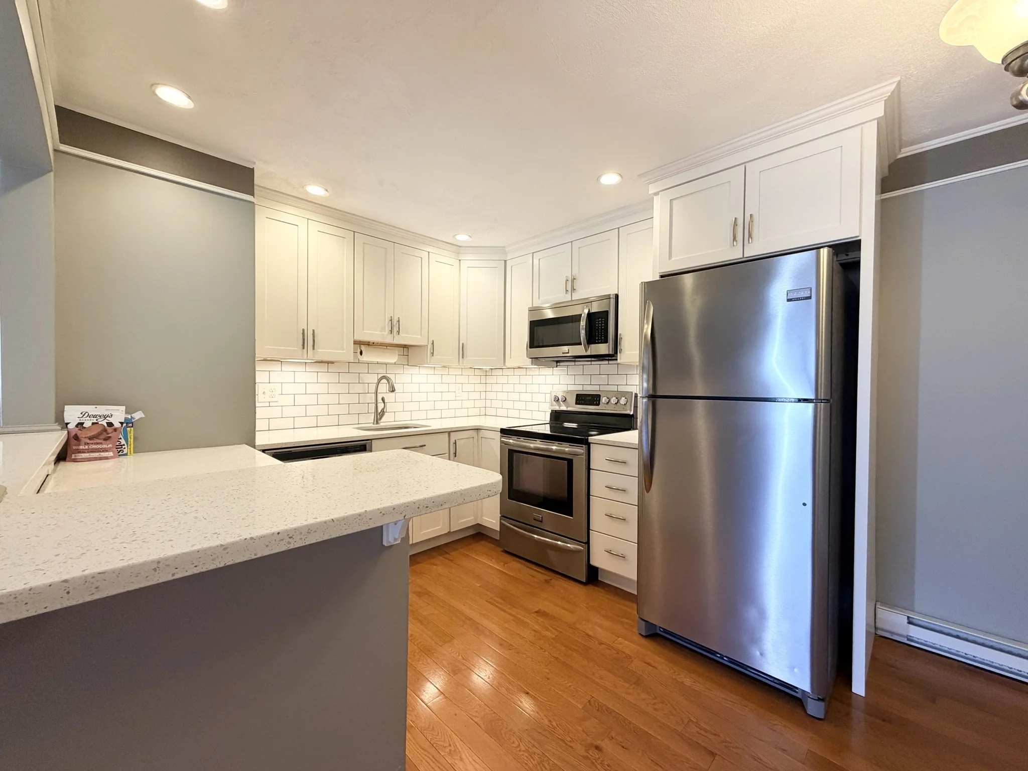 2 bed, 1 bath apartment for rent at 796 Willard St Unit D5, Quincy — photo 2 of 16
