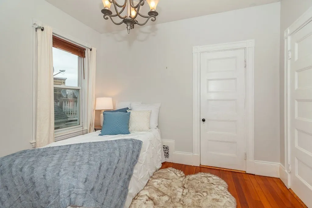 4 bed, 1 bath apartment for rent at 797 Columbia Rd Unit 3, Boston — photo 10 of 18