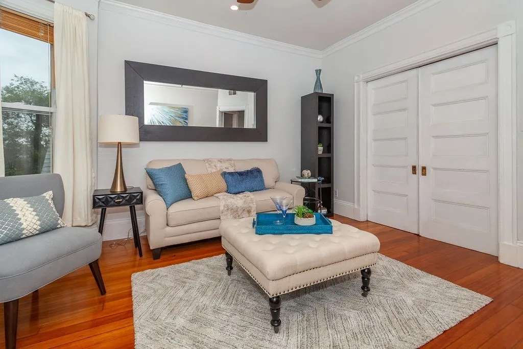 4 bed, 1 bath apartment for rent at 797 Columbia Rd Unit 3, Boston — photo 5 of 18