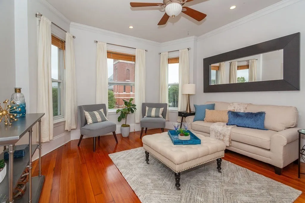 4 bed, 1 bath apartment for rent at 797 Columbia Rd Unit 3, Boston — photo 3 of 18