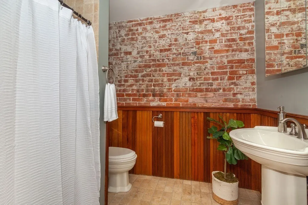 4 bed, 1 bath apartment for rent at 797 Columbia Rd Unit 3, Boston — photo 12 of 18