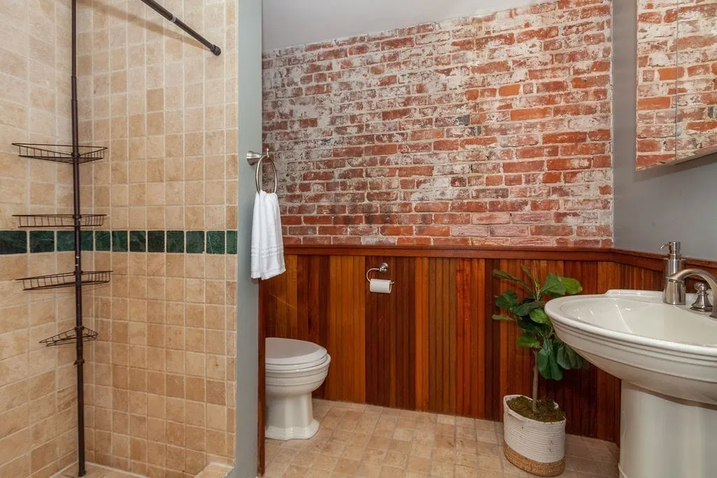 4 bed, 1 bath apartment for rent at 797 Columbia Rd Unit 3, Boston — photo 13 of 18