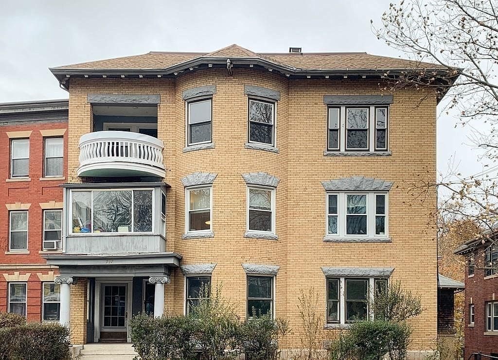 3 bed, 1 bath apartment for rent at 797 Washington Unit 3, Brookline — photo 15 of 15
