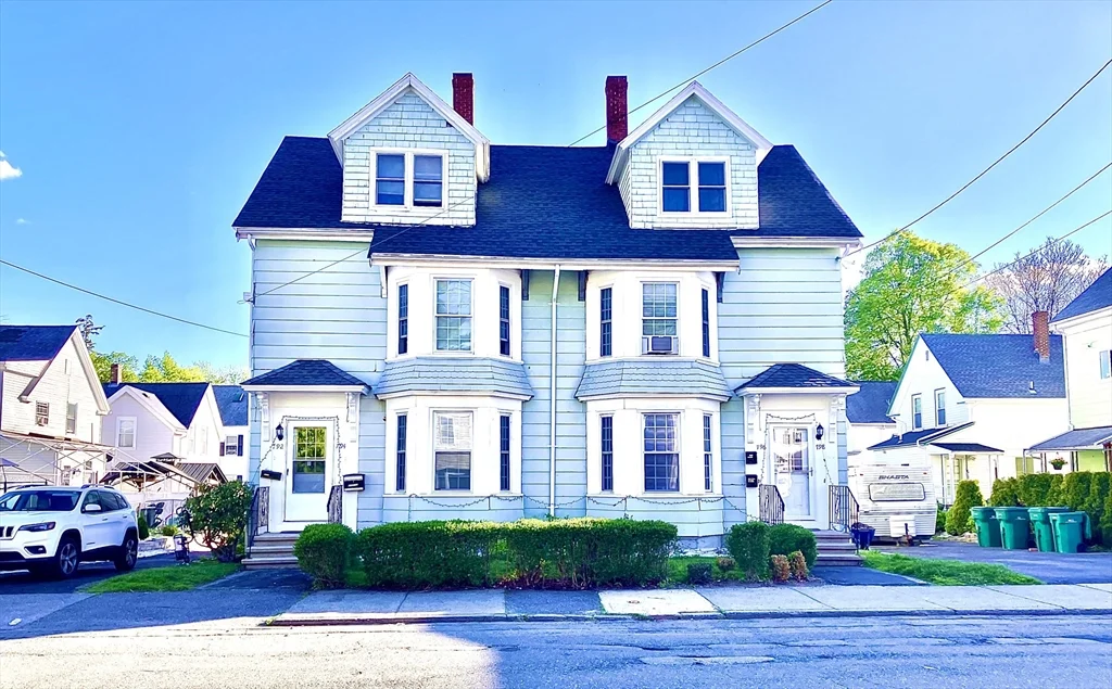 2 bed, 1 bath apartment for rent at 798 Summer St Unit 4, Lynn — photo 1 of 14