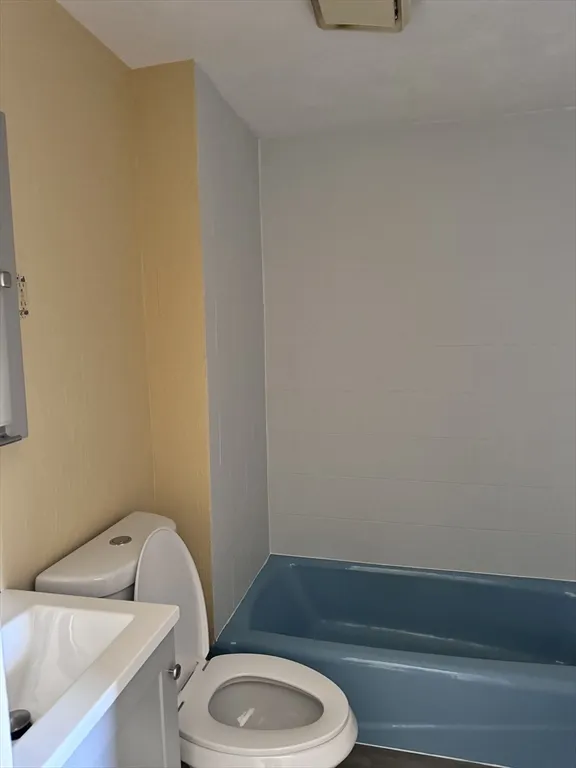 1 bed, 1 bath apartment for rent at 799 Montello St Unit 2F, Brockton — photo 7 of 7