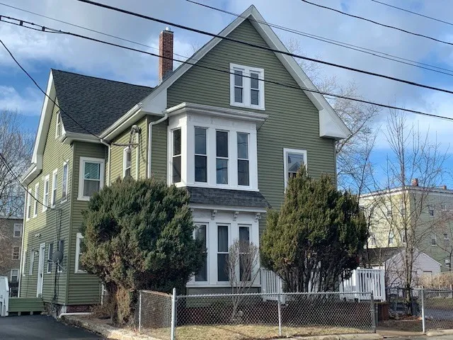 1 bed, 1 bath apartment for rent at 799 Montello St Unit 2F, Brockton — photo 1 of 7
