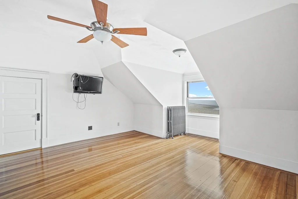3 bed, 2 bath apartment for rent at 799 Shirley St Unit 2, Winthrop — photo 28 of 39