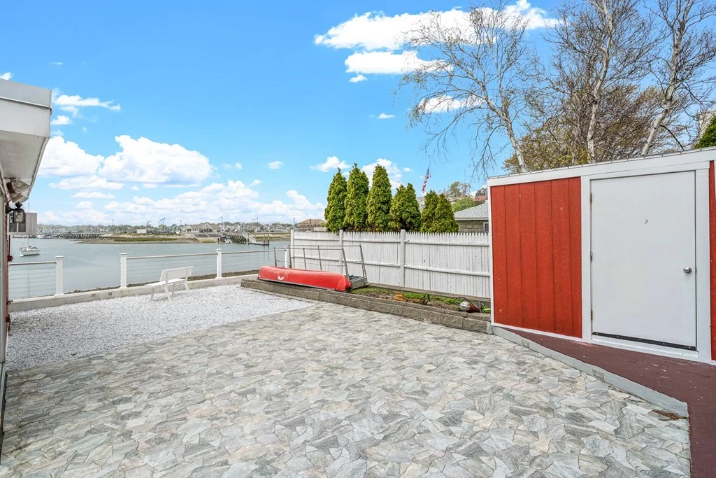 3 bed, 2 bath apartment for rent at 799 Shirley St Unit 2, Winthrop — photo 34 of 39