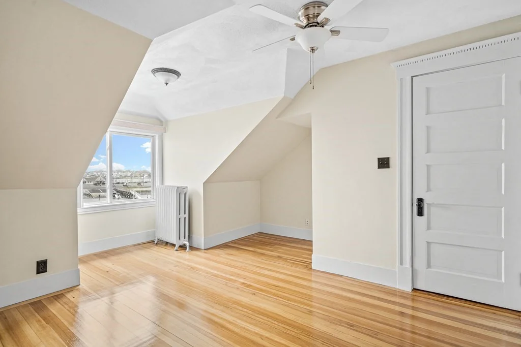 3 bed, 2 bath apartment for rent at 799 Shirley St Unit 2, Winthrop — photo 25 of 39