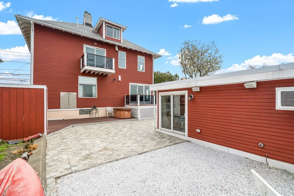 3 bed, 2 bath apartment for rent at 799 Shirley St Unit 2, Winthrop — photo 38 of 39