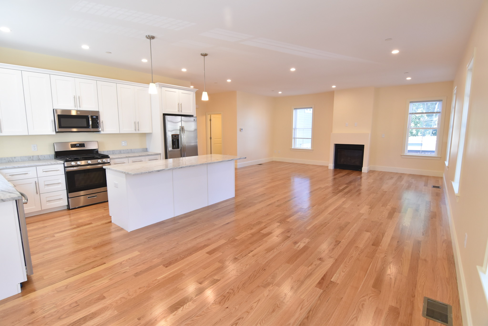 4 bed, 3.5 bath apartment for rent at 7B Sparhawk, Brighton — photo 2 of 14