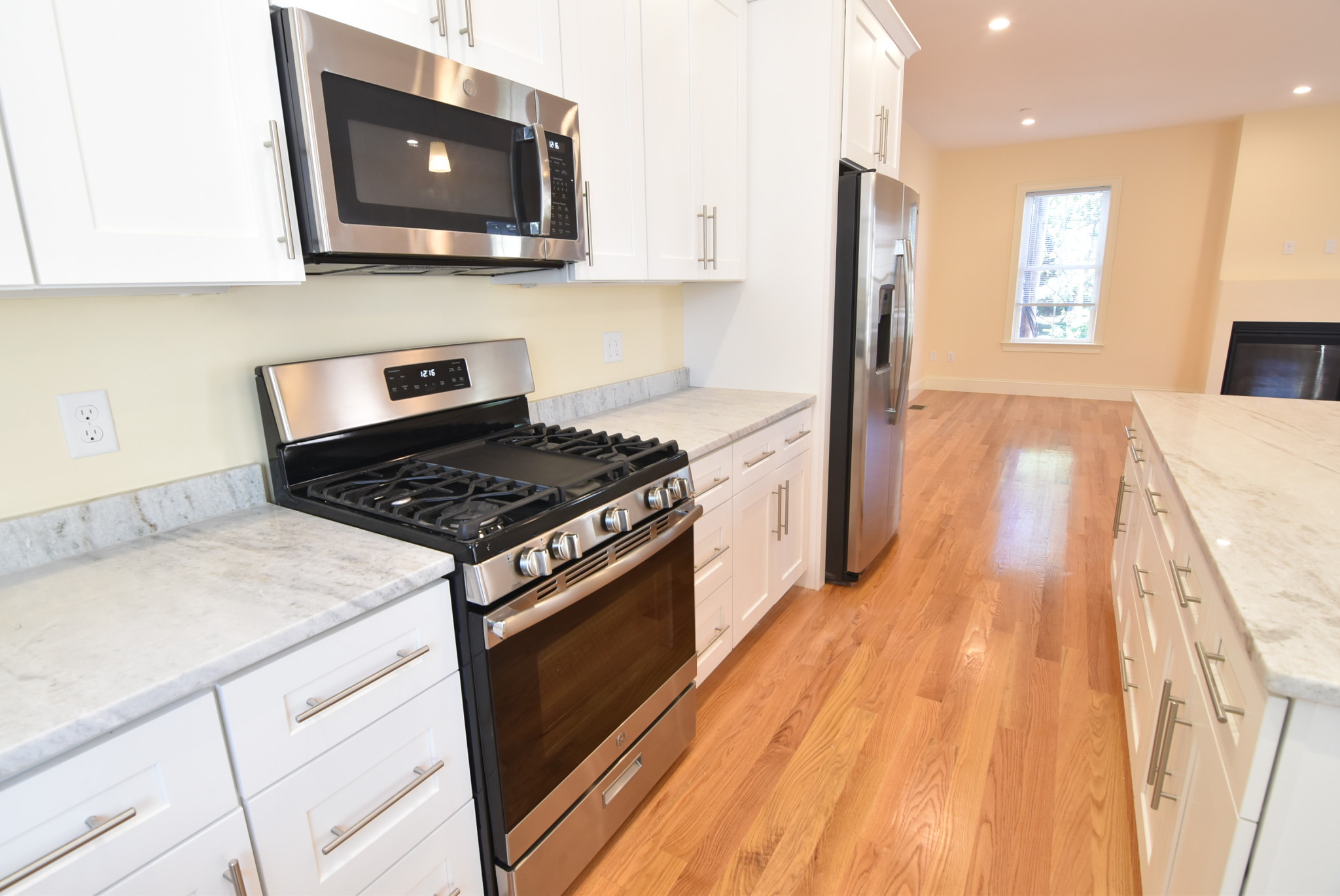 4 bed, 3.5 bath apartment for rent at 7B Sparhawk, Brighton — photo 1 of 14
