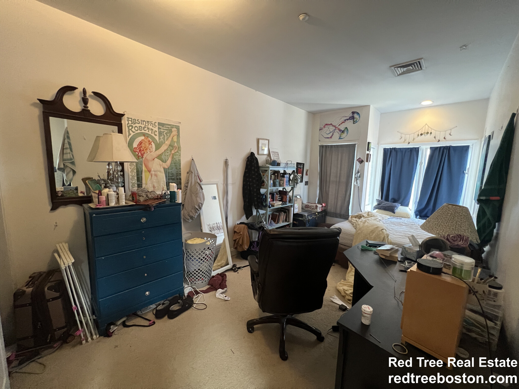 3 bed, 2 bath apartment for rent at 8 Glencoe St Unit 3, Brighton — photo 11 of 15