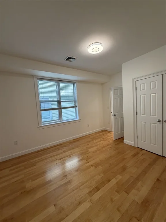 2 bed, 2 bath apartment for rent at 8-10 Howell St Unit 4, Dorchester — photo 6 of 18