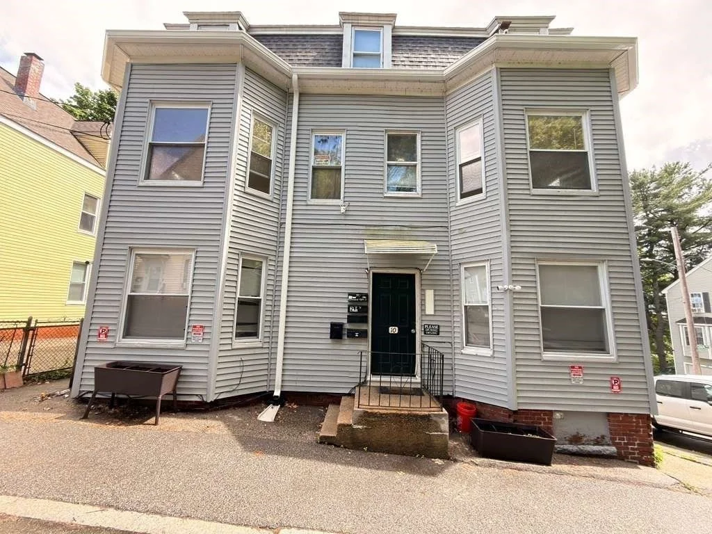 4 bed, 1 bath apartment for rent at 8-10 Marble St Unit 2, Haverhill — photo 13 of 13