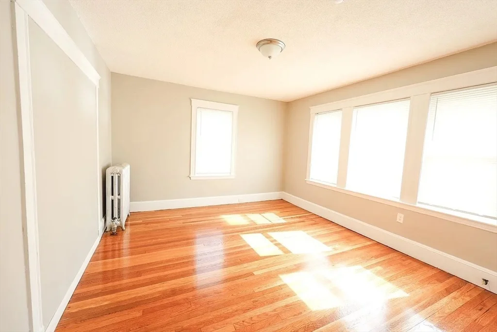 3 bed, 1 bath apartment for rent at 8-10 Mattakeeset St Unit 10, Mattapan — photo 5 of 10