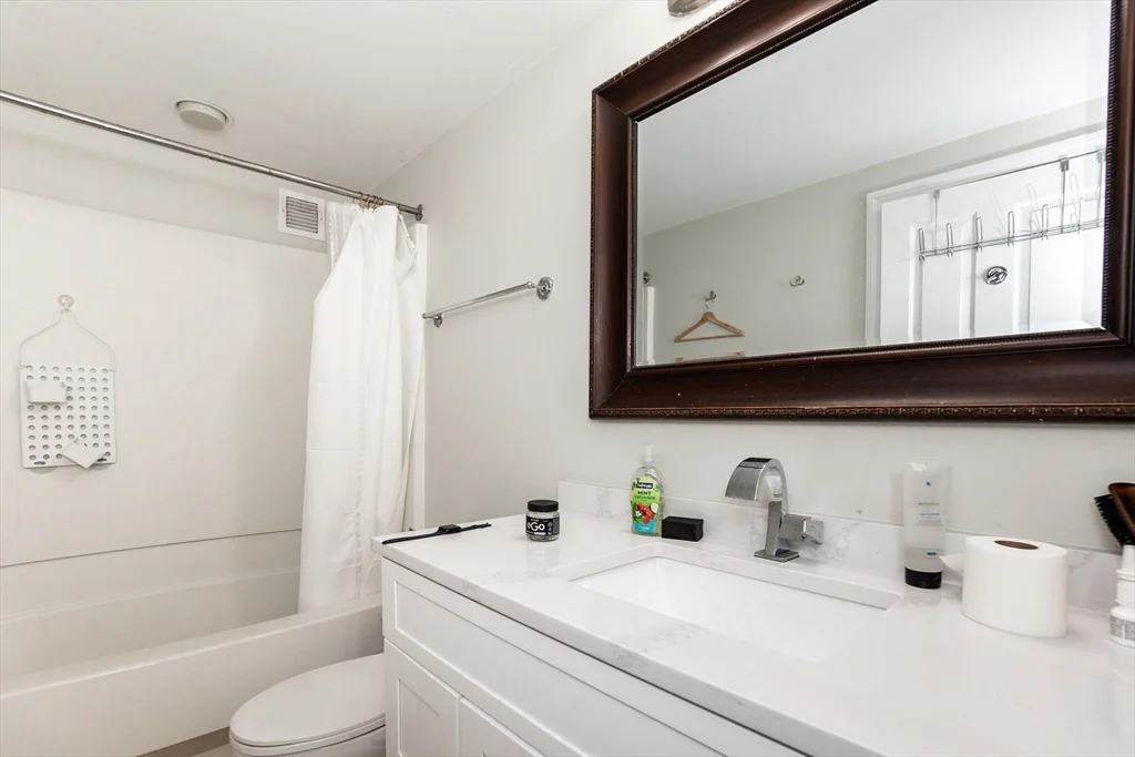 2 bed, 2 bath apartment for rent at 8-10 Museum Way Unit 424, East Cambridge — photo 10 of 24