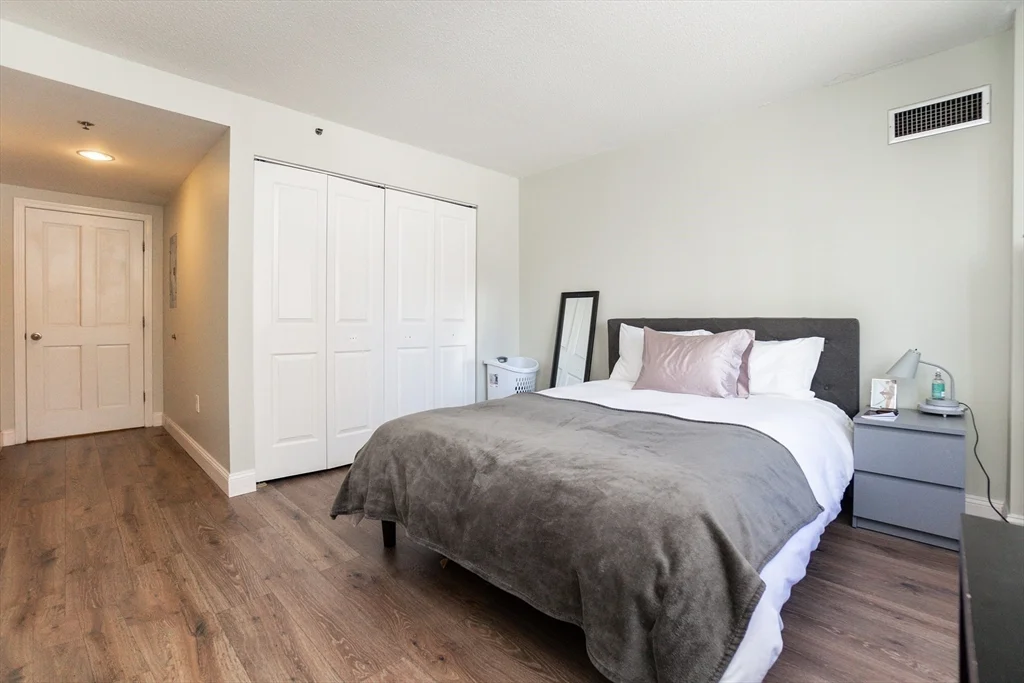 2 bed, 2 bath apartment for rent at 8-10 Museum Way Unit 424, East Cambridge — photo 12 of 24