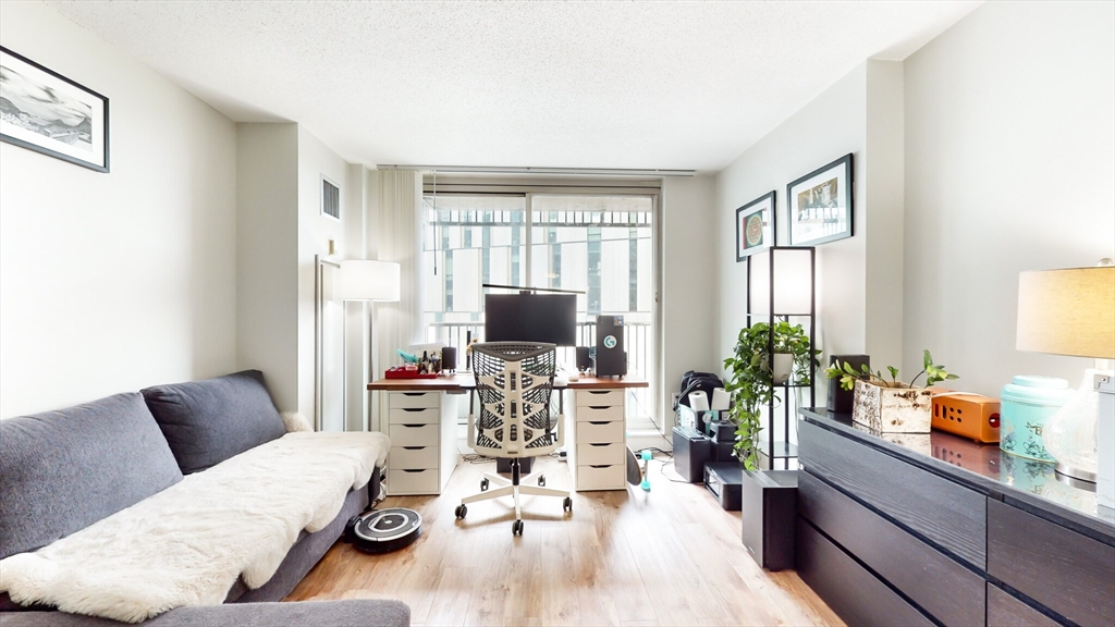 1 bed, 1 bath apartment for rent at 8-10 Museum Way Unit 927, East Cambridge — photo 11 of 18