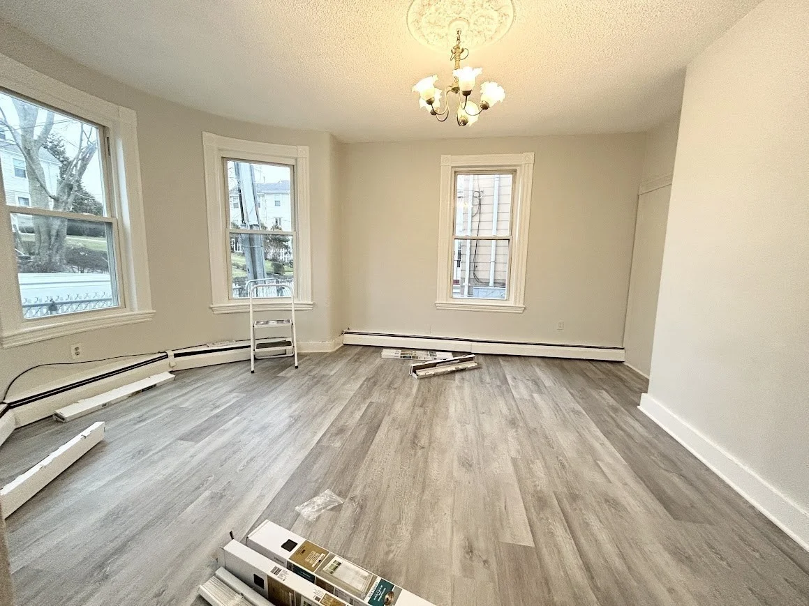 3 bed, 1 bath apartment for rent at 8-10 Oakland St Unit 1, Roxbury — photo 8 of 14