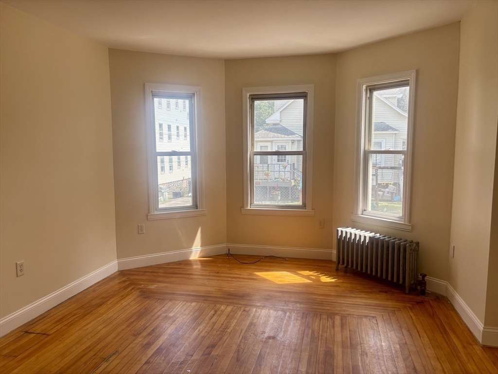 2 bed, 1 bath apartment for rent at 8-10 Stearns St Unit 1, Worcester — photo 14 of 22