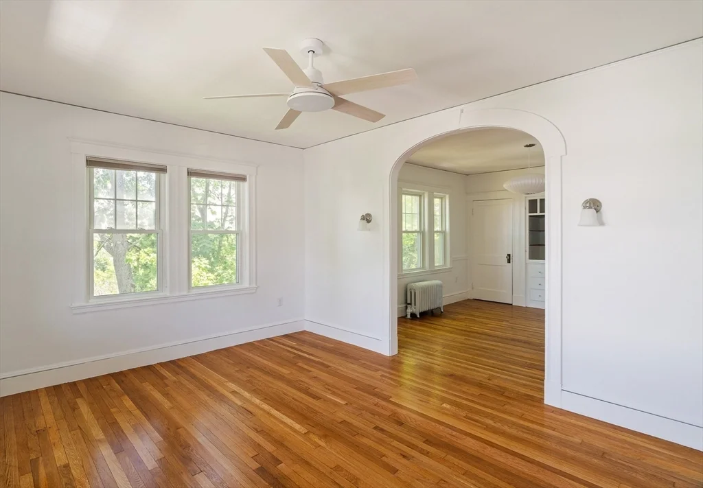 4 bed, 2 bath apartment for rent at 8-10 York Ave Unit 10, Watertown — photo 2 of 24