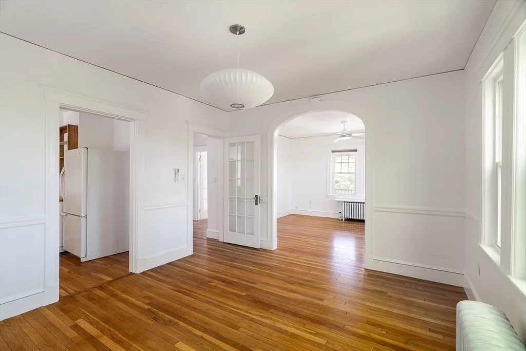 4 bed, 2 bath apartment for rent at 8-10 York Ave Unit 10, Watertown — photo 4 of 24