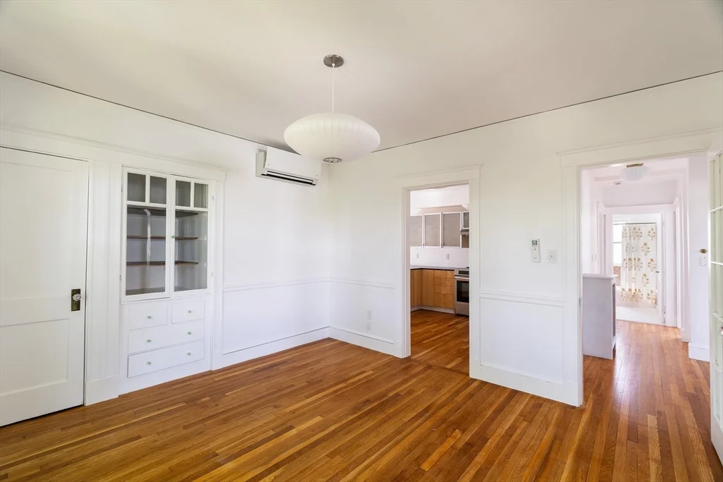 4 bed, 2 bath apartment for rent at 8-10 York Ave Unit 10, Watertown — photo 6 of 24