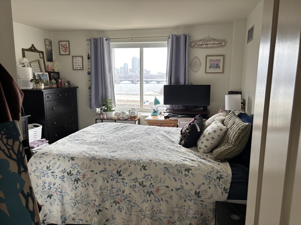 1 bed, 1 bath apartment for rent at 8-12 Museum Way Unit 1307, Lechmere Point — photo 8 of 12