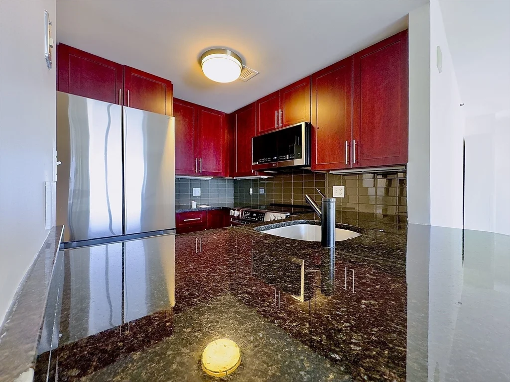 2 bed, 2 bath apartment for rent at 8-12 Museum Way Unit 1702, East Cambridge — photo 5 of 13