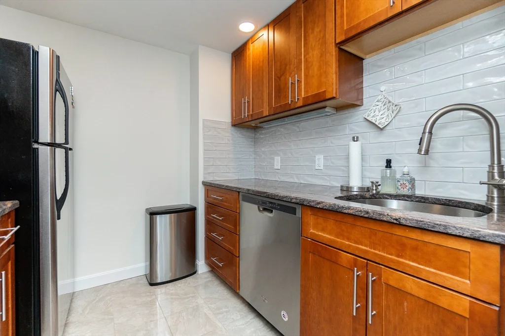 1 bed, 1 bath apartment for rent at 8-12 Museum Way Unit 312, East Cambridge — photo 3 of 19