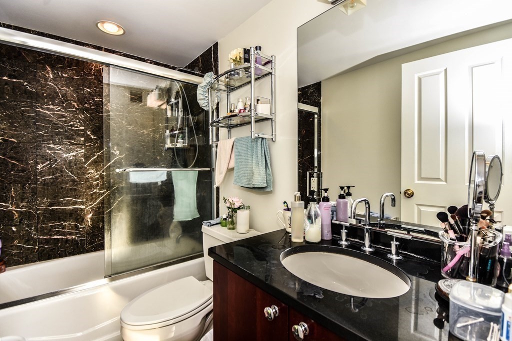 1 bed, 1 bath apartment for rent at 8-12 Museum Way Unit 707, East Cambridge — photo 9 of 15