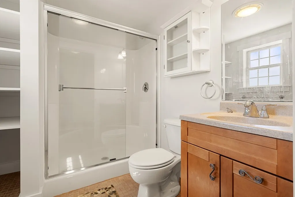 2 bed, 2 bath apartment for rent at 8 58th St Unit 1, Plum Island — photo 16 of 22