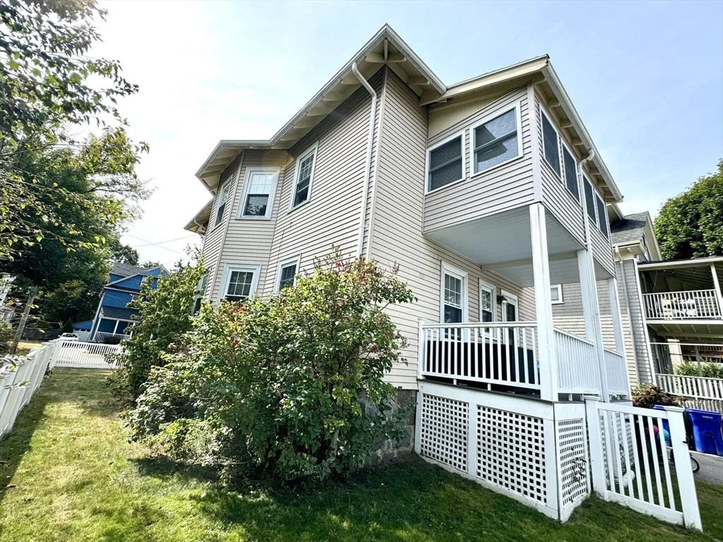 2 bed, 1 bath apartment for rent at 8-8A Kahler Ave Unit 1, Milton — photo 27 of 29